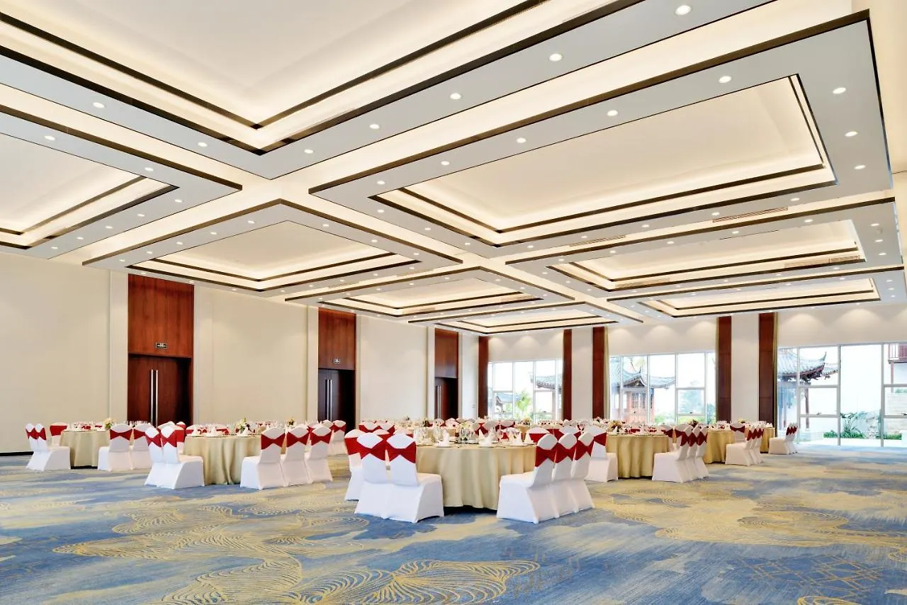 Palace Resort Yalong Bay 싼야 5*,